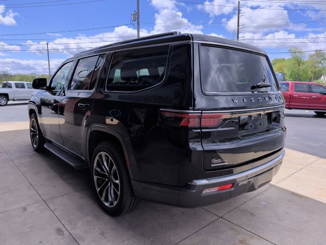 Used 2022 Jeep Wagoneer Series II w/ Premium Group I AWD/4WD image 7