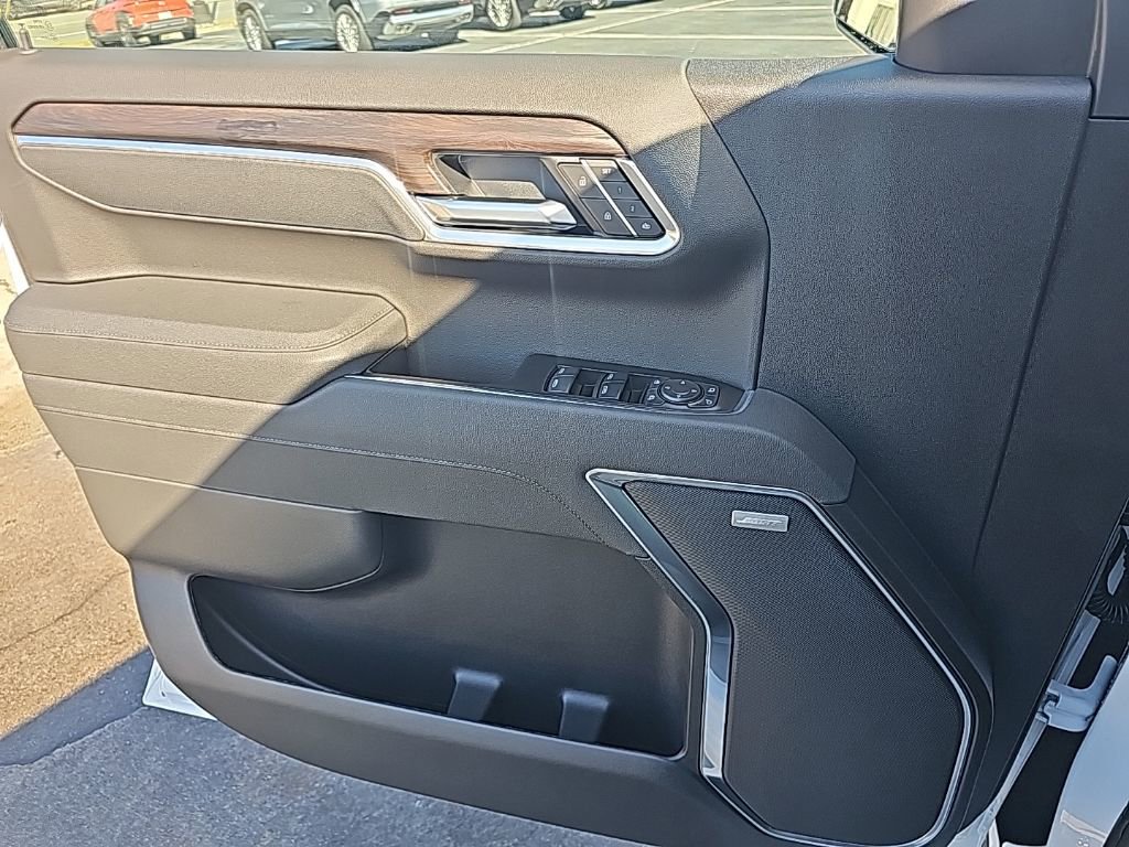 New 2026 GMC Sierra 1500 SLT w/ SLT Premium Plus Package image 10