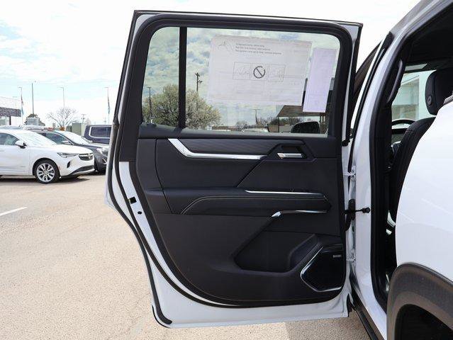 New 2025 GMC Acadia Elevation w/ Elevation Premium Package image 12