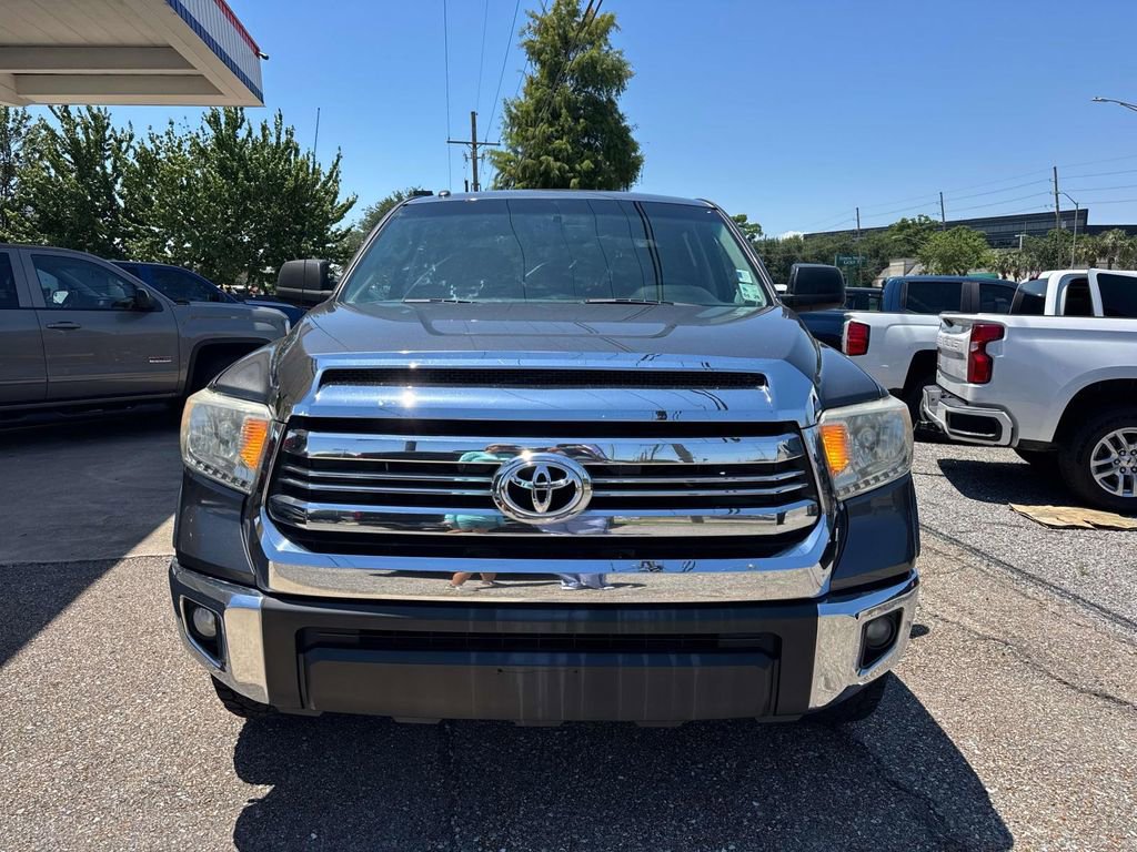 Used 2016 Toyota Tundra SR5 w/ SR5 Upgrade Package RWD image 2