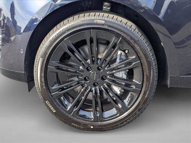 New 2026 Land Rover Range Rover SE image 10