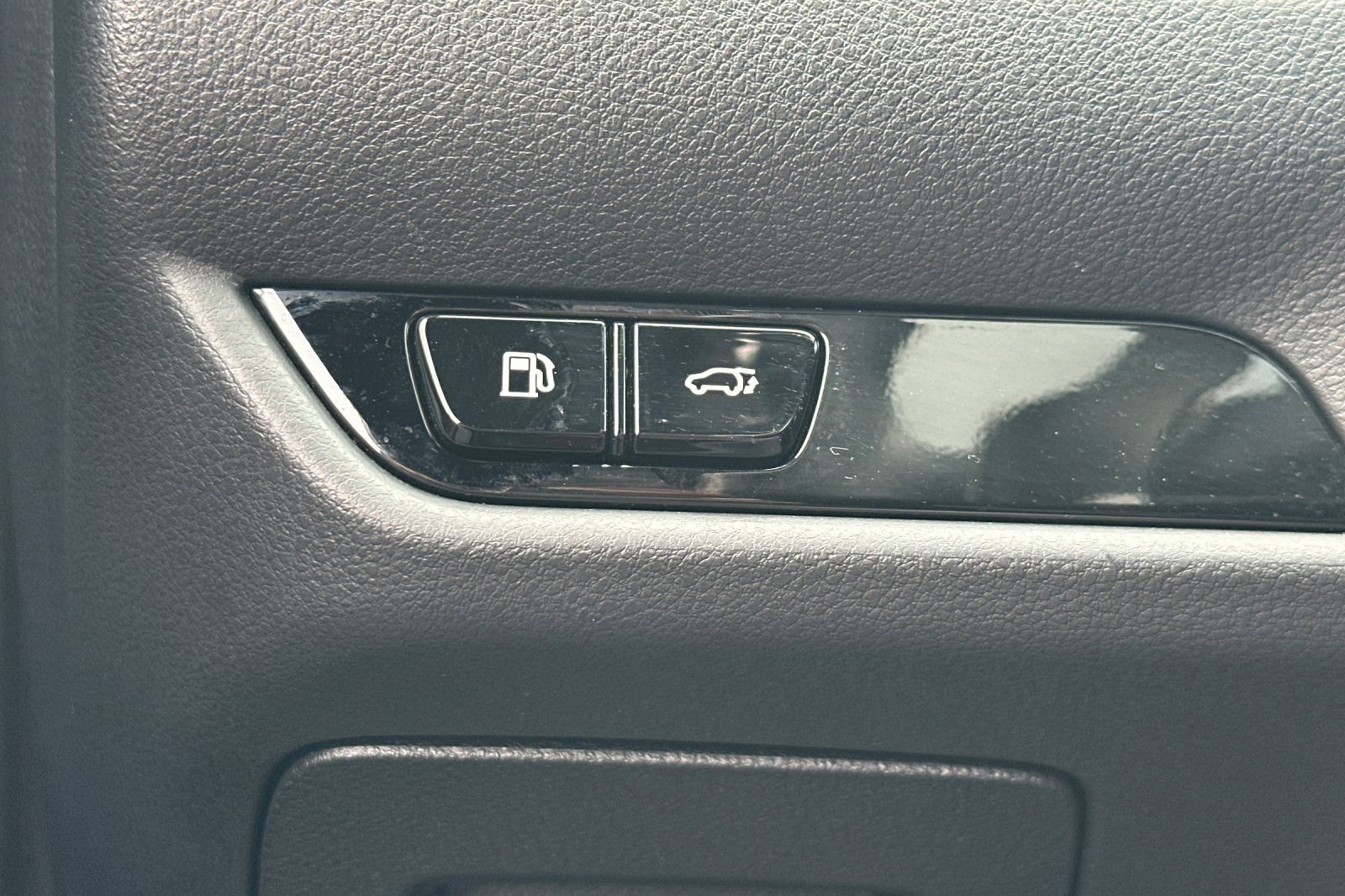 Used 2022 Lexus NX 350h AWD image 36