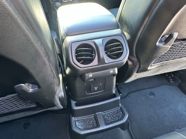 Used 2024 Jeep Wrangler High Altitude image 32