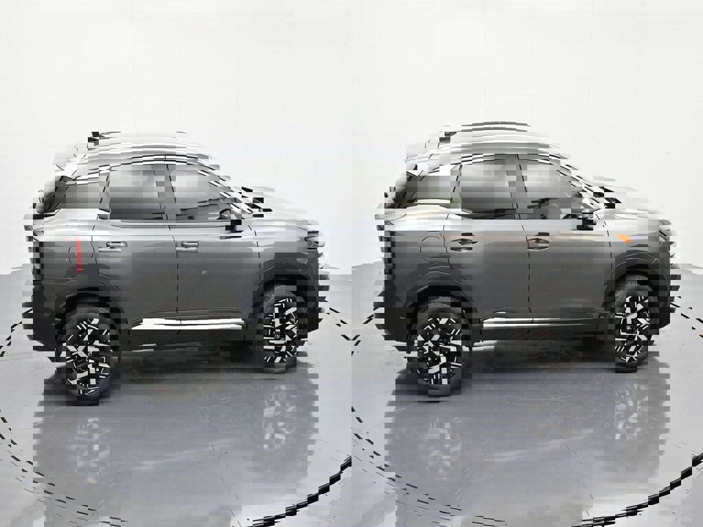 New 2026 Nissan Kicks SV image 31