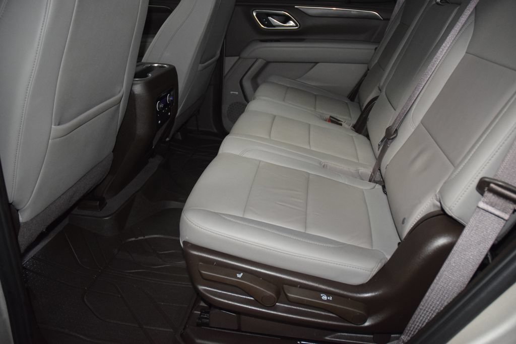 Used 2022 Chevrolet Tahoe LT w/ Luxury Package AWD/4WD image 41