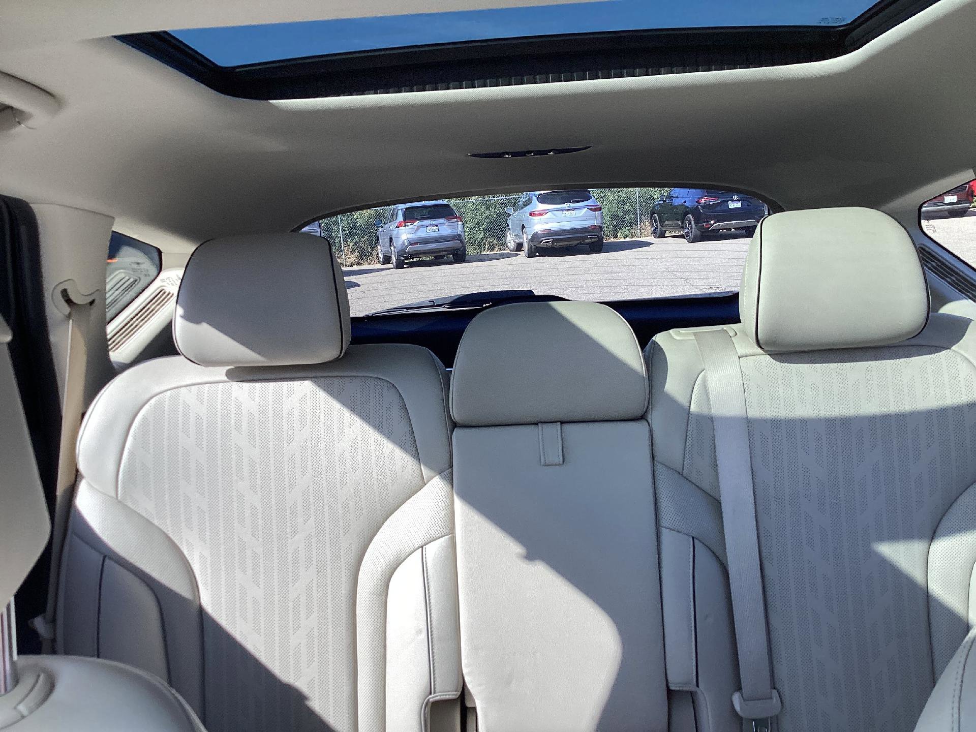 Used 2023 Genesis GV80 2.5T w/ Advanced Package image 13