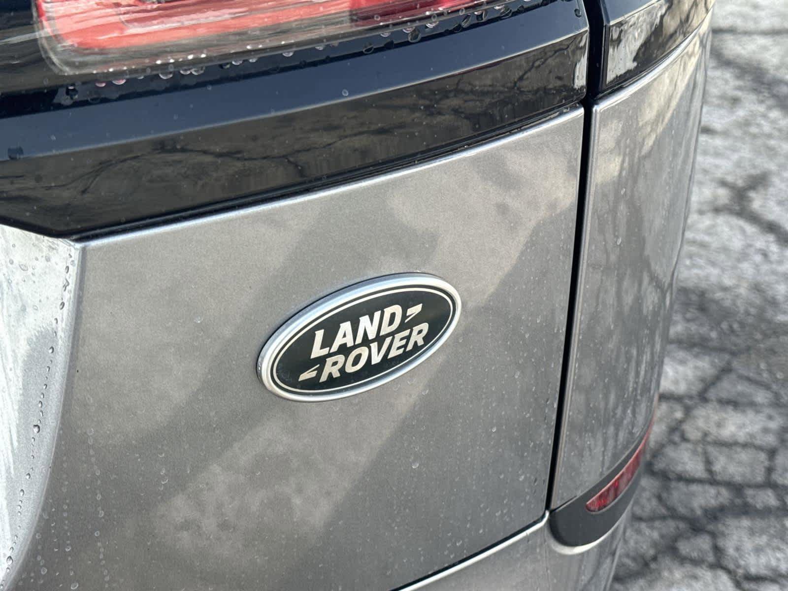 Used 2020 Land Rover Range Rover Velar S image 10