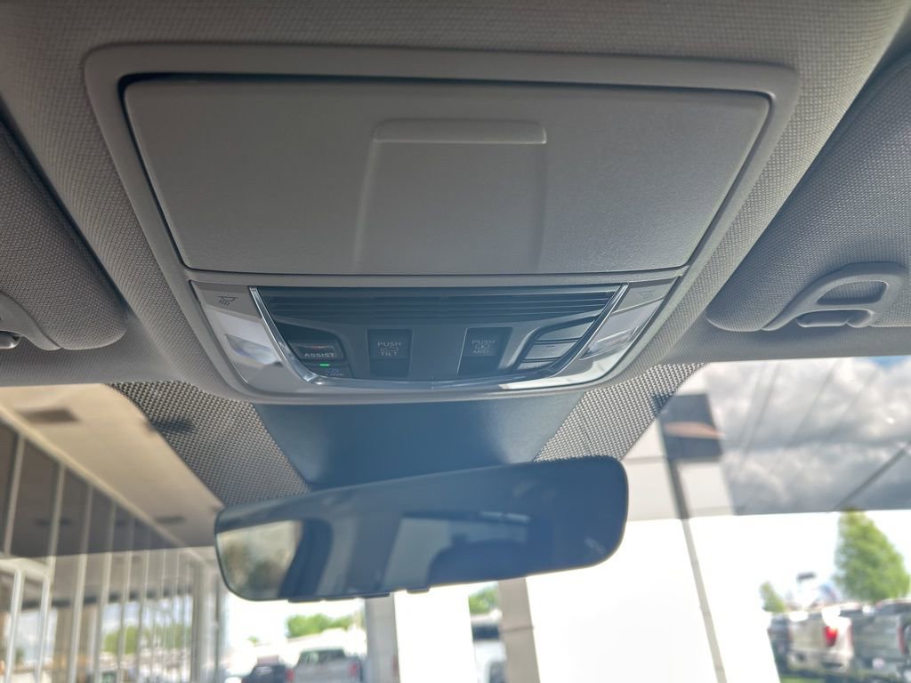 Used 2023 Acura MDX FWD w/ Technology Package image 24