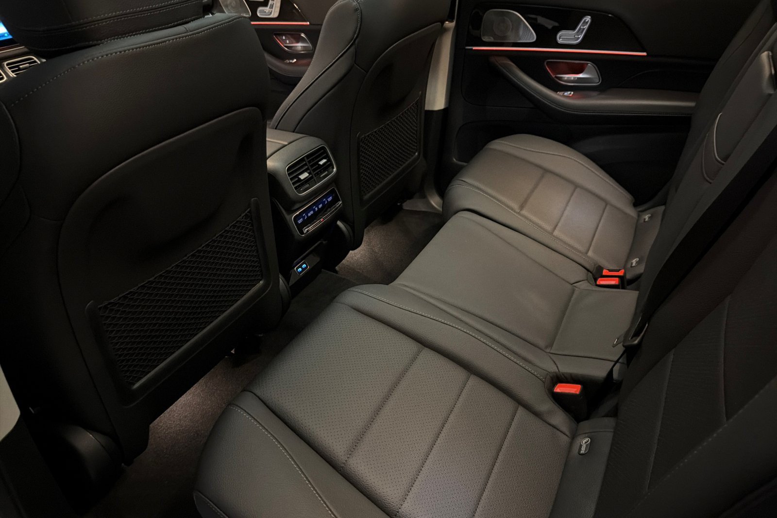 New 2026 Mercedes-Benz GLS 450 4MATIC image 11