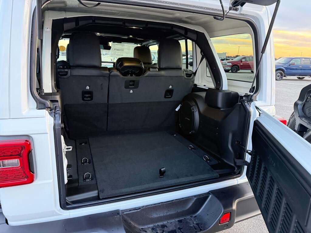 New 2026 Jeep Wrangler Sahara image 18