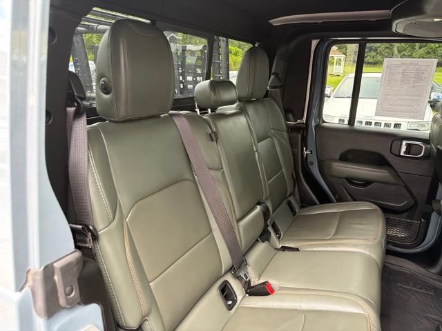 Used 2024 Jeep Gladiator Mojave AWD/4WD image 43