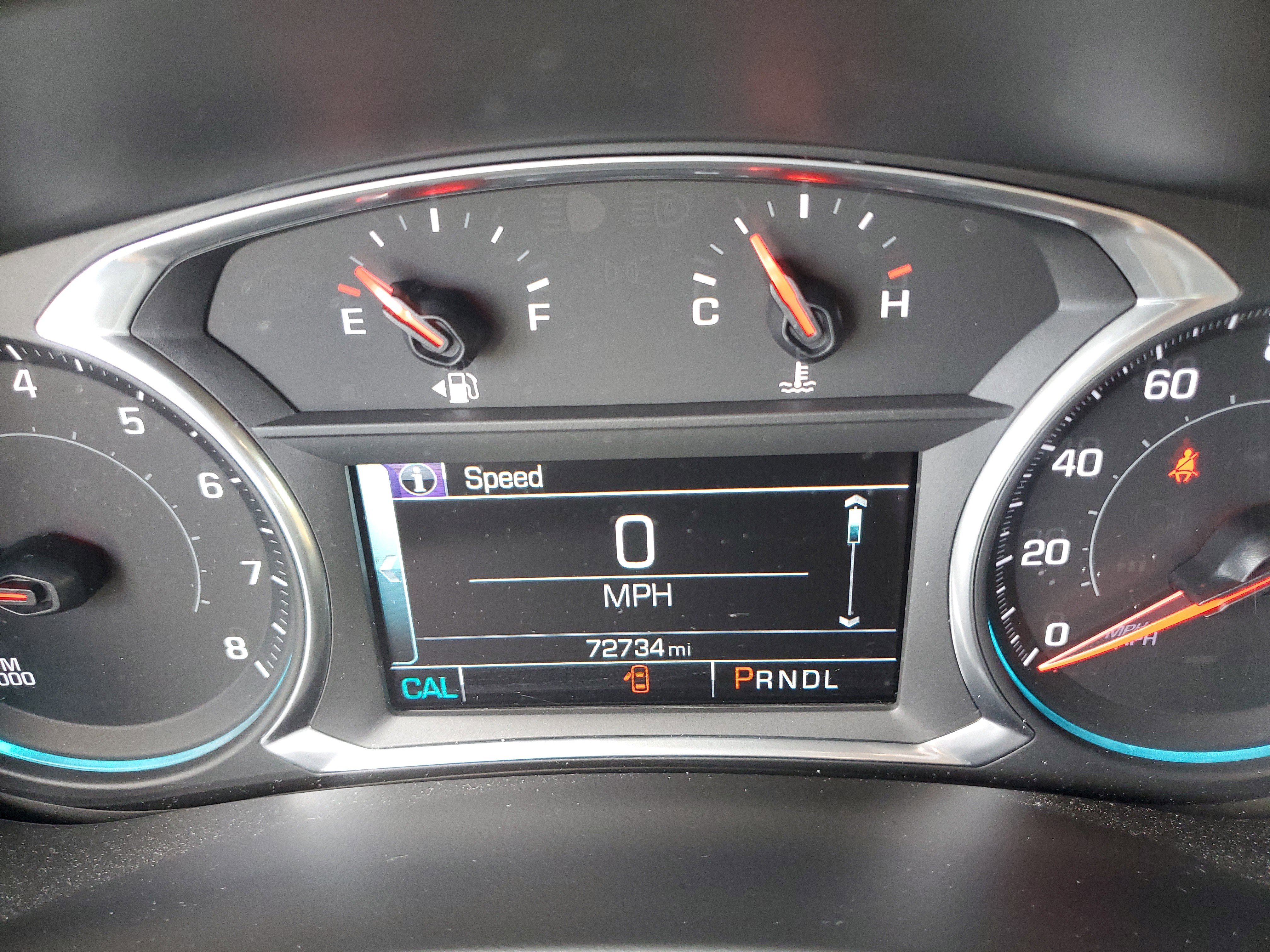 Used 2018 Chevrolet Equinox Premier FWD image 23