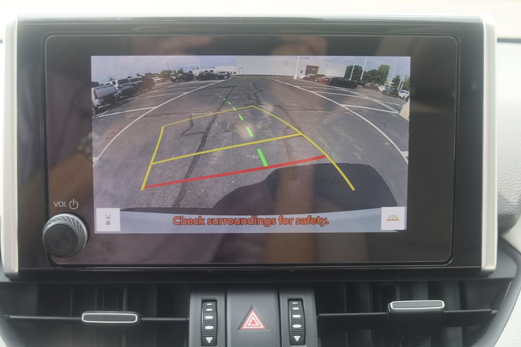 Used 2024 Toyota RAV4 XLE Premium FWD image 10