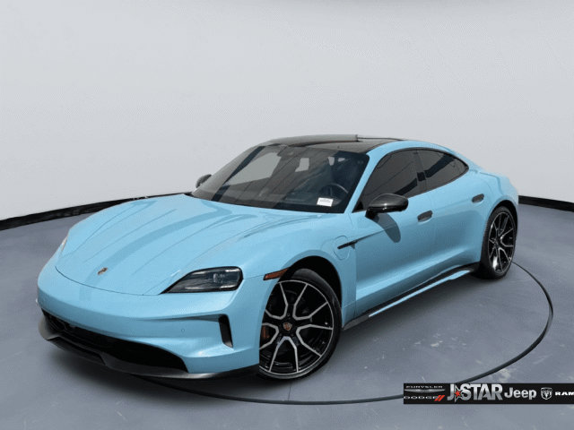 Used 2025 Porsche Taycan 4S AWD/4WD image 1
