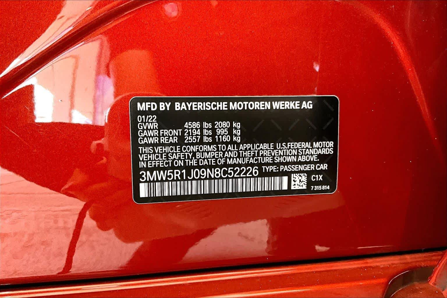 Used 2022 BMW 330i Sedan w/ M Sport Package RWD image 35