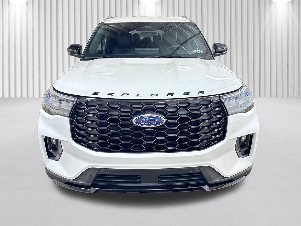 New 2025 Ford Explorer ST-Line w/ ST-Line Street Pack image 11