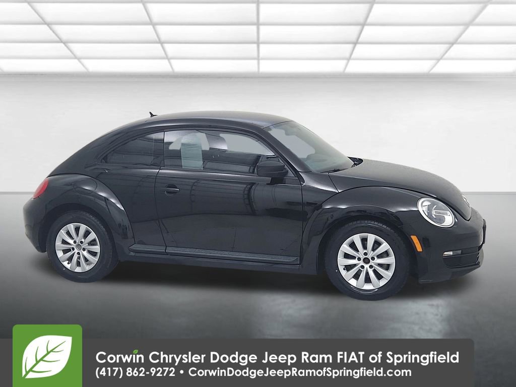 Used 2013 Volkswagen Beetle 2.5