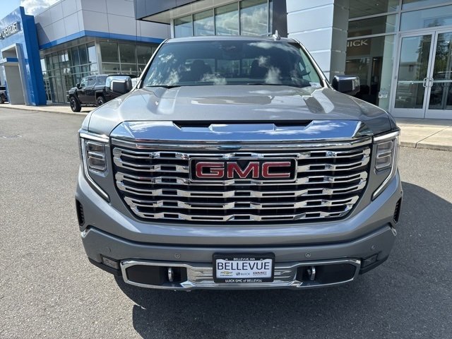 Used 2025 GMC Sierra 1500 Denali image 8
