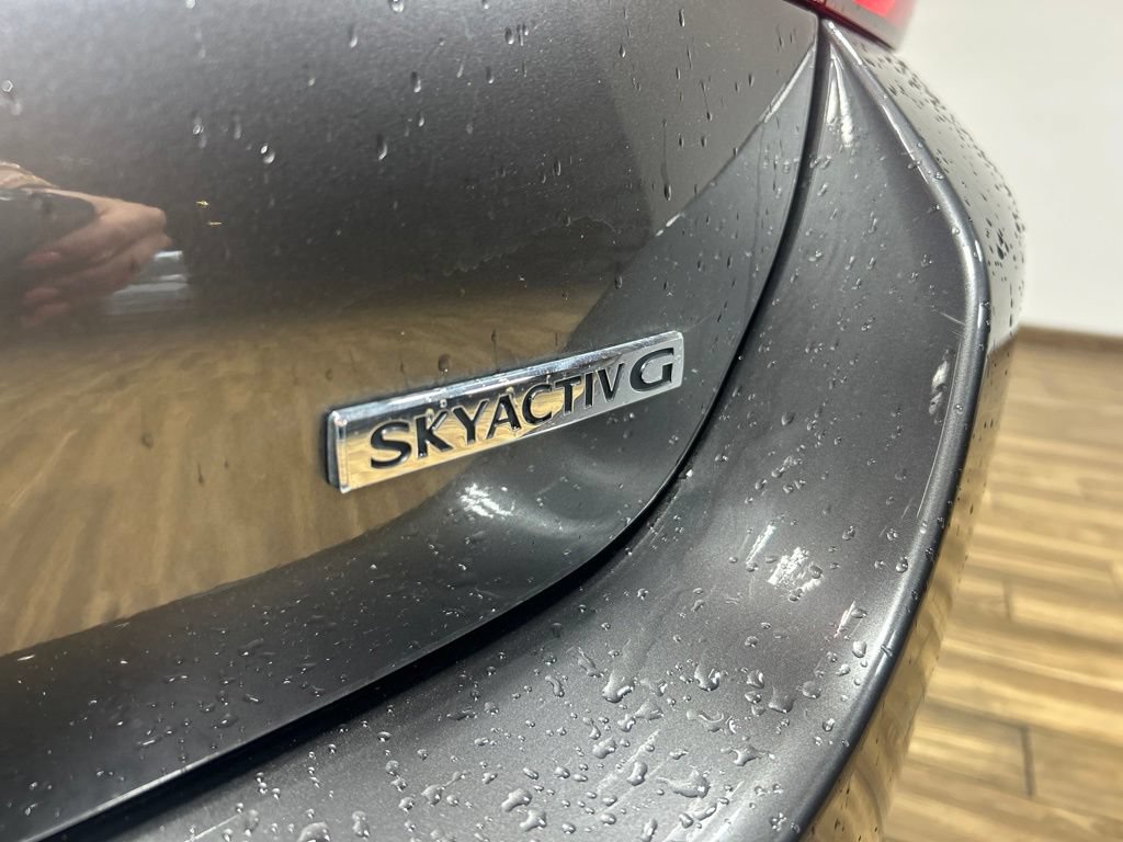 Used 2021 MAZDA MAZDA3 s FWD image 14