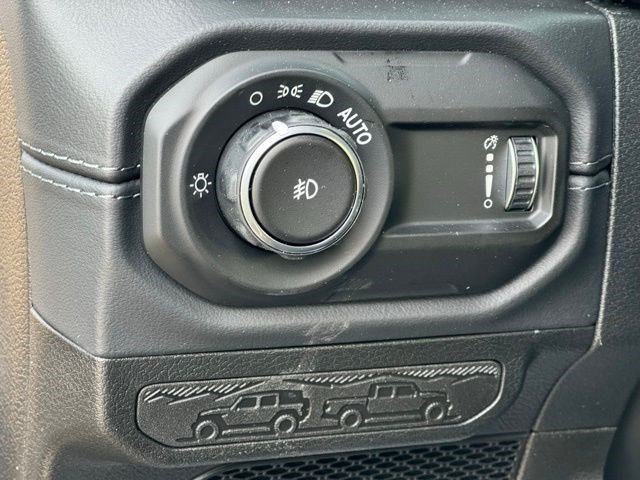 New 2026 Jeep Wrangler Unlimited Rubicon w/ Safety Group AWD/4WD image 13