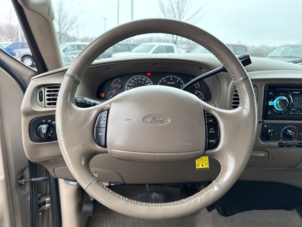 Used 2001 Ford F150 XLT RWD image 6