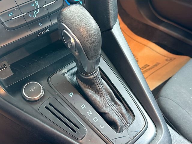 Used 2017 Ford Focus SE FWD image 17