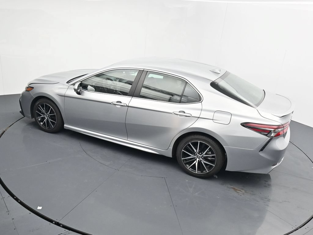 Used 2024 Toyota Camry SE FWD image 28
