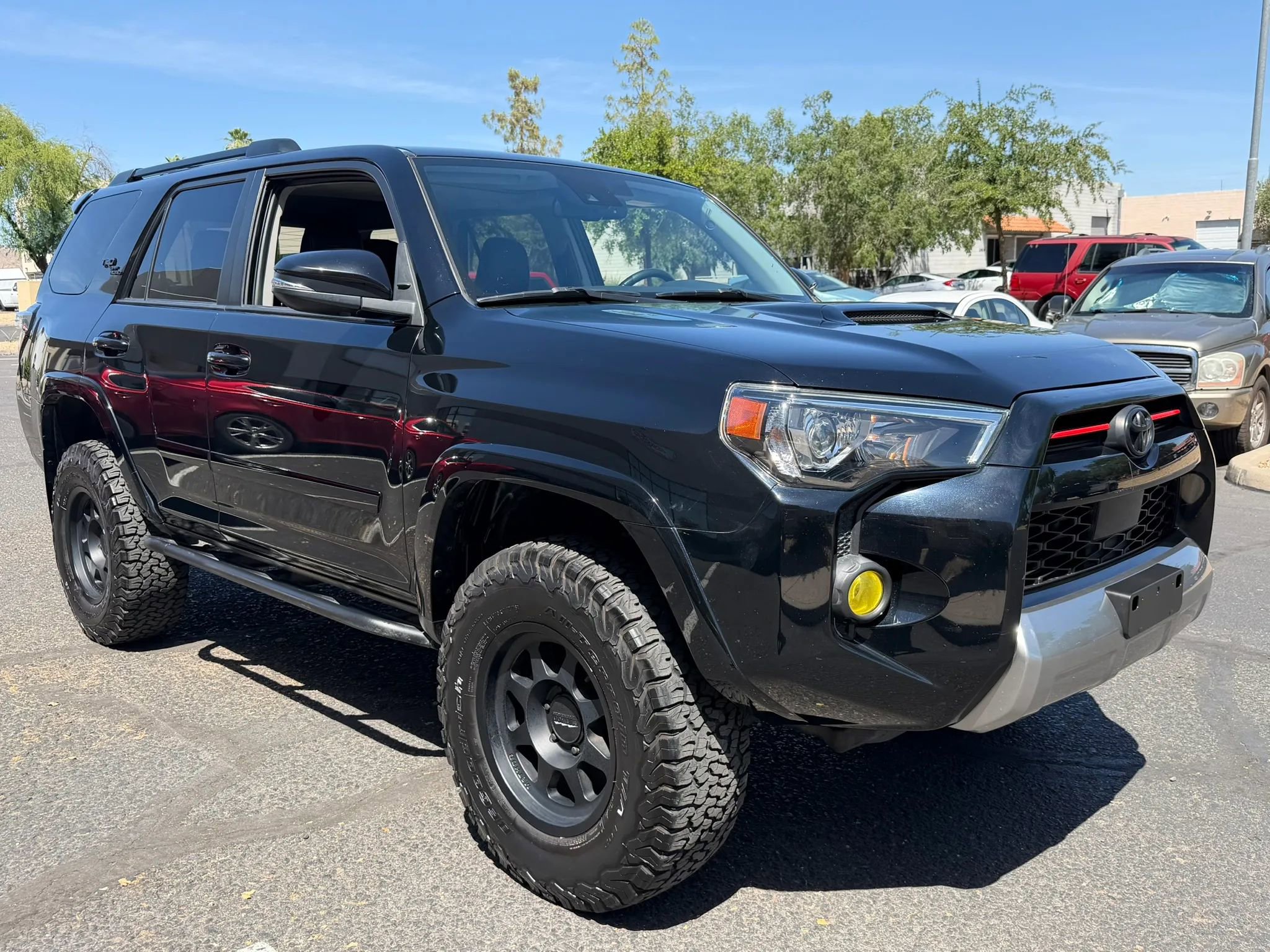 Used 2020 Toyota 4Runner TRD Off-Road Premium w/ Moonroof Package AWD/4WD image 10