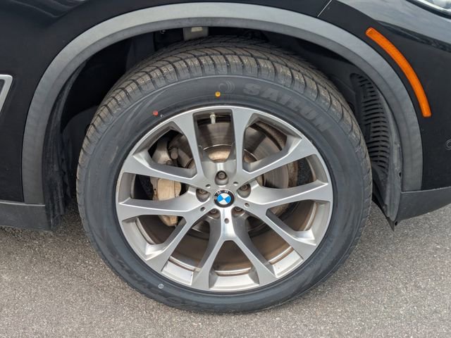 Used 2019 BMW X5 xDrive40i w/ Premium Package 2 AWD/4WD image 11