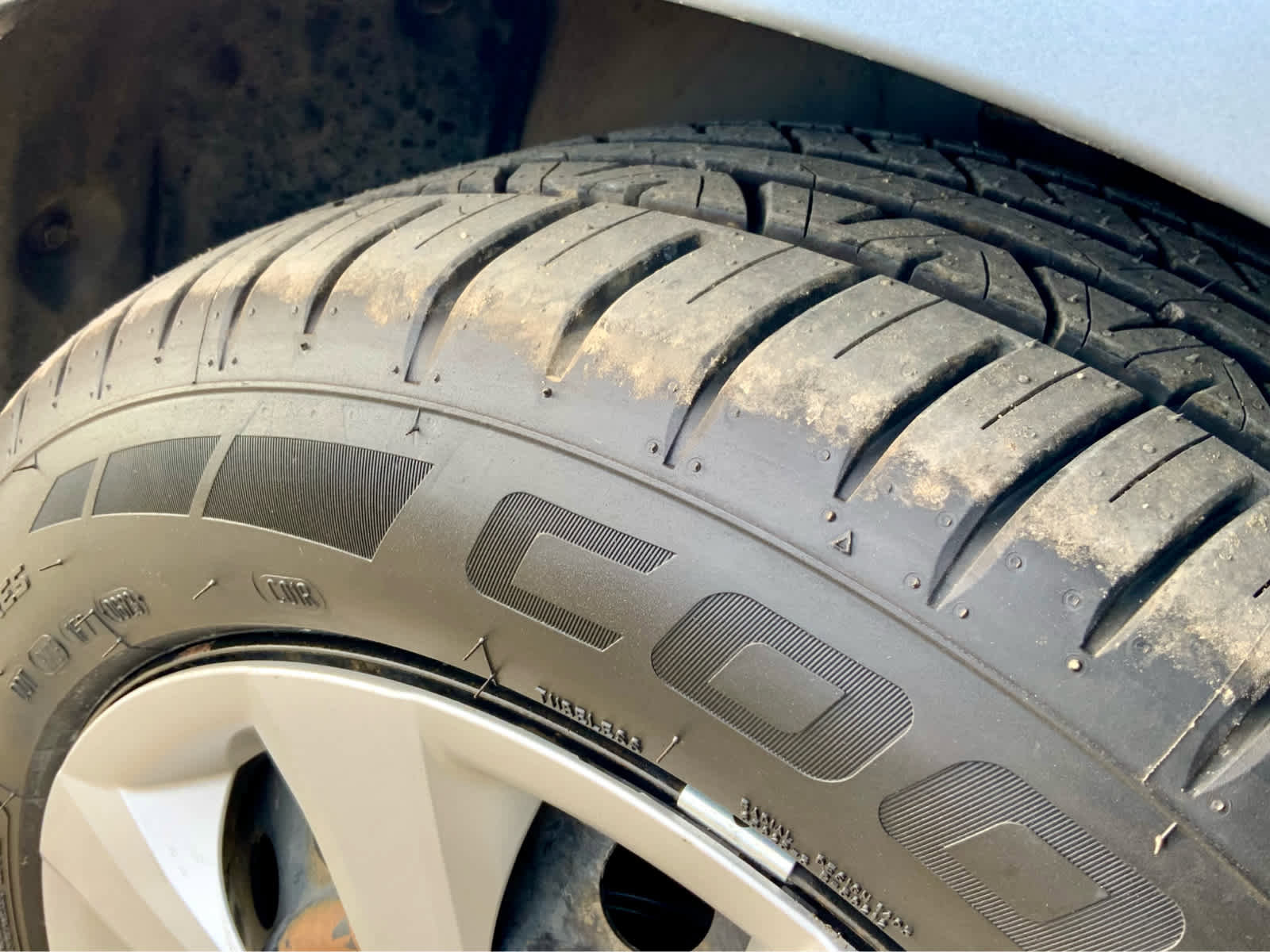 Used 2020 Toyota Corolla LE image 16