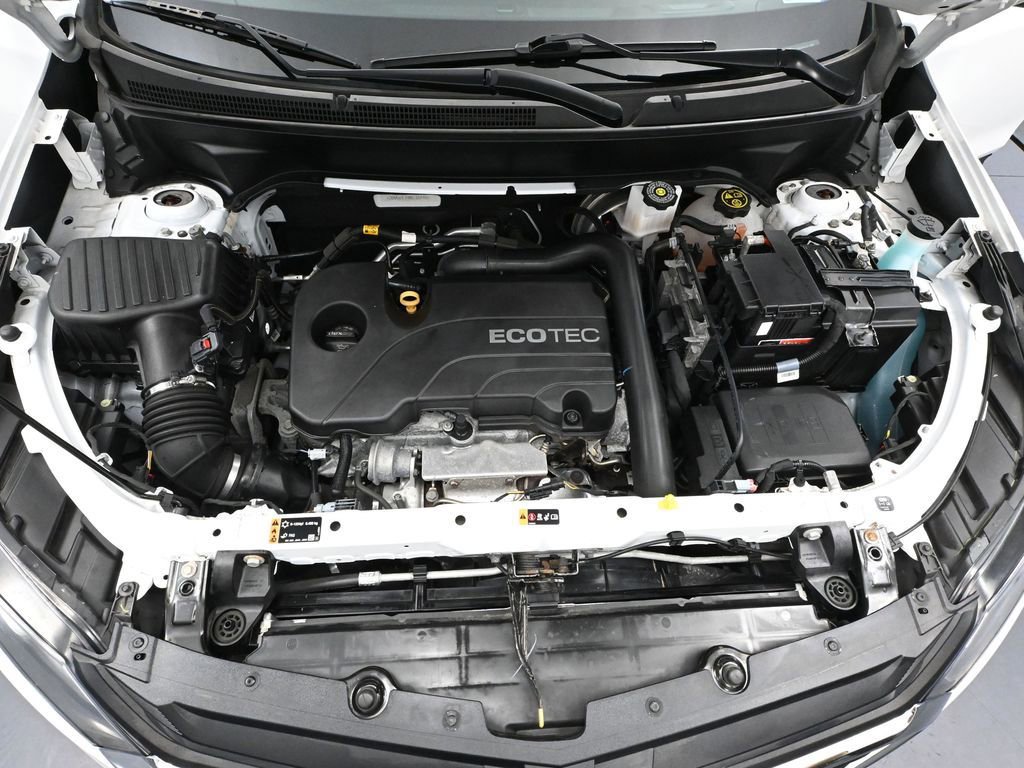 Used 2021 Chevrolet Equinox LS w/ LS Convenience Package image 47