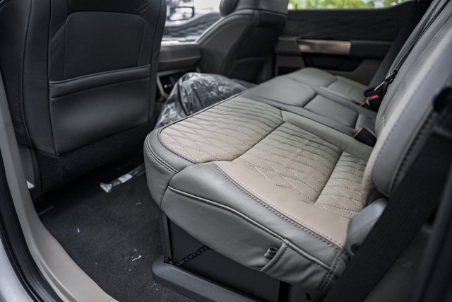 New 2026 Ford F350 4x4 Crew Cab Super Duty image 44