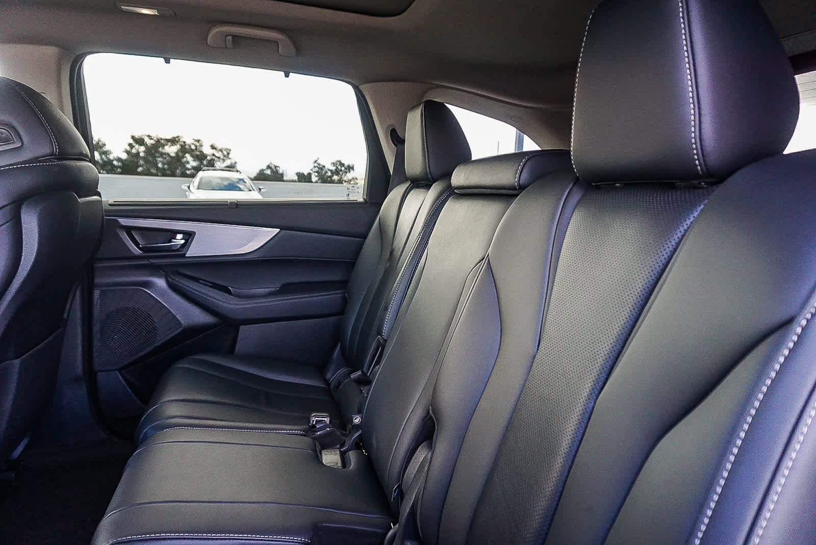 Used 2023 Acura MDX FWD w/ Technology Package image 23