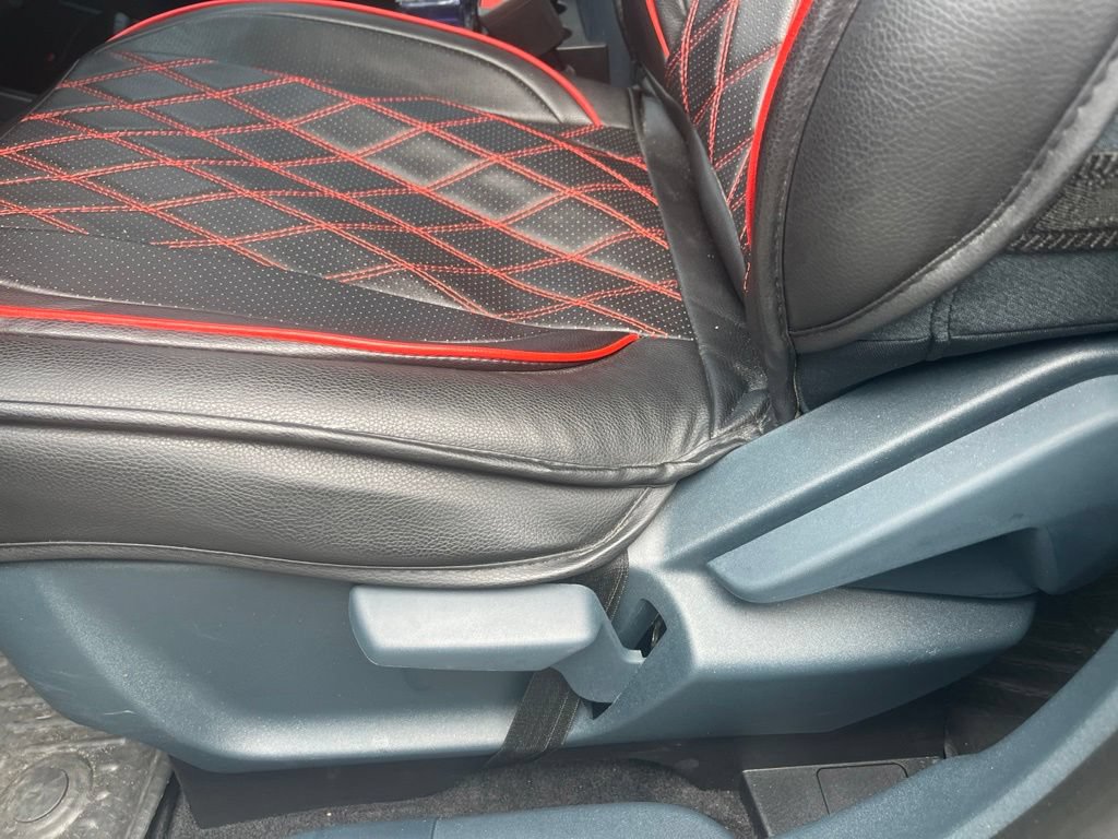 Used 2025 Ford Maverick XLT FWD image 10