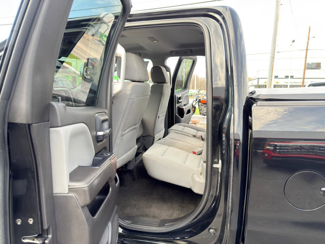 Used 2016 GMC Sierra 1500 SLE w/ SLE Value Package AWD/4WD image 27