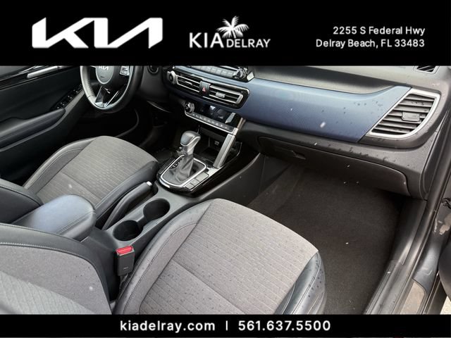 Certified 2023 Kia Seltos S w/ Navigation Package FWD image 9