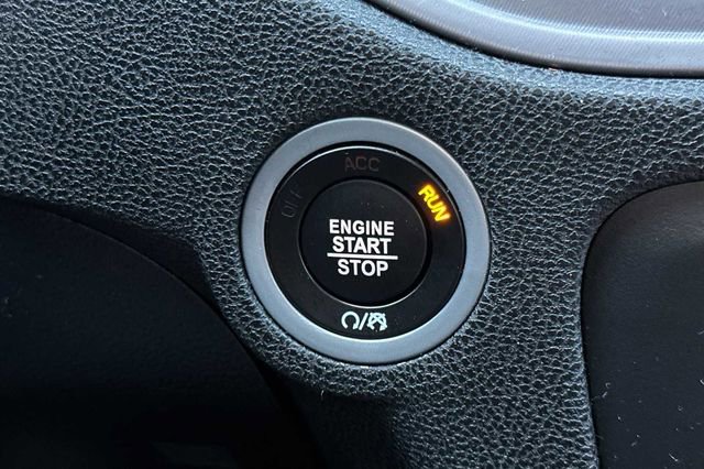 Used 2023 Dodge Charger SXT image 19
