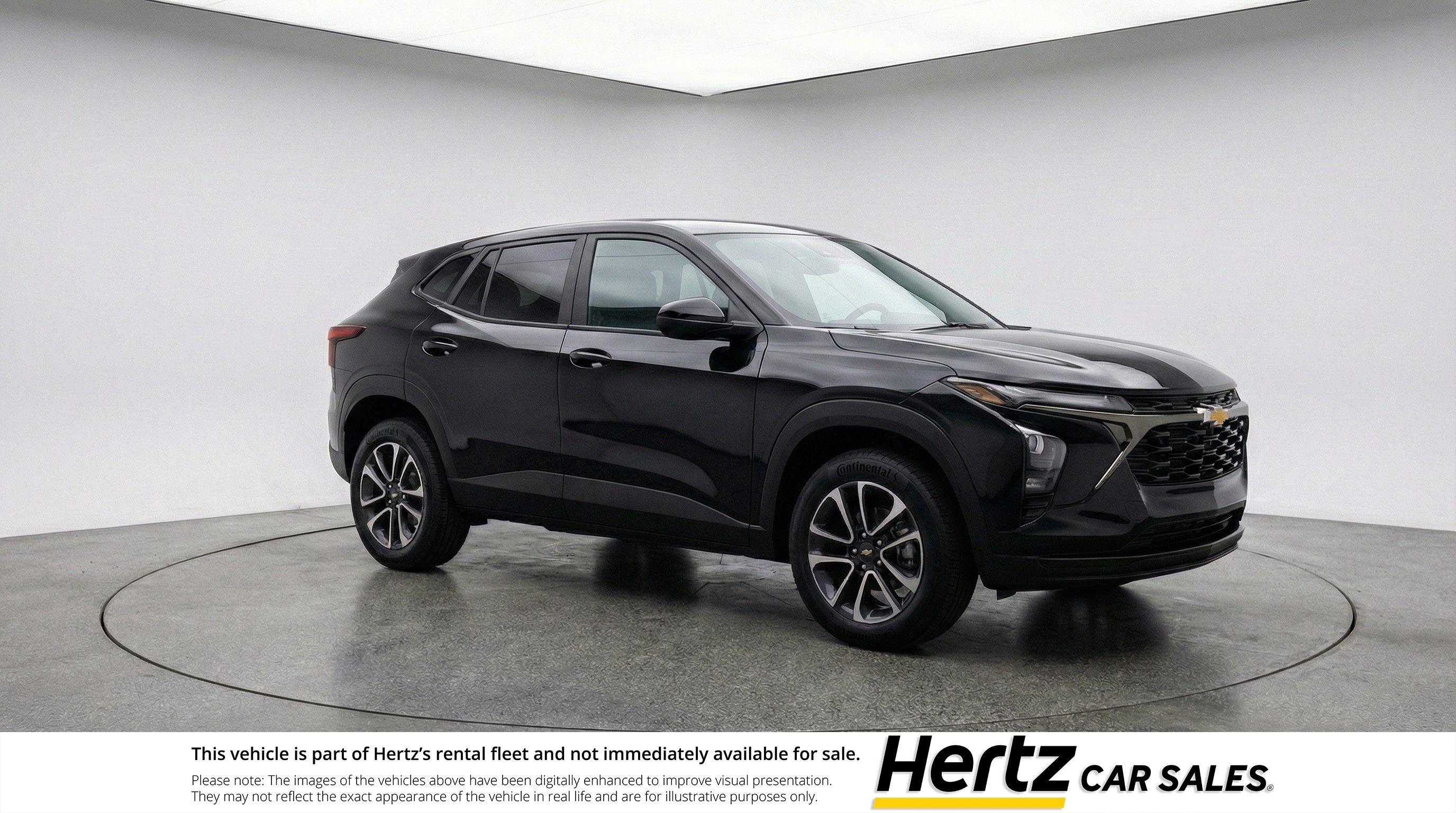 Used 2025 Chevrolet TrailBlazer LT image 1