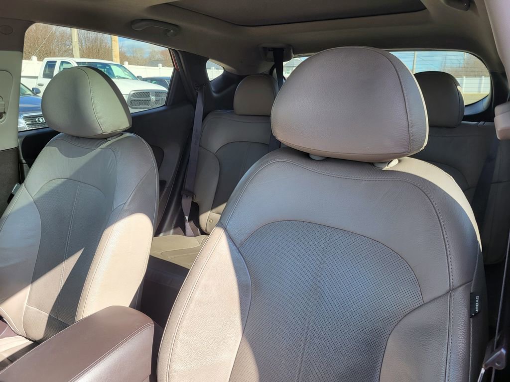 Used 2015 Hyundai Tucson Limited w/ Option Group 03 image 21