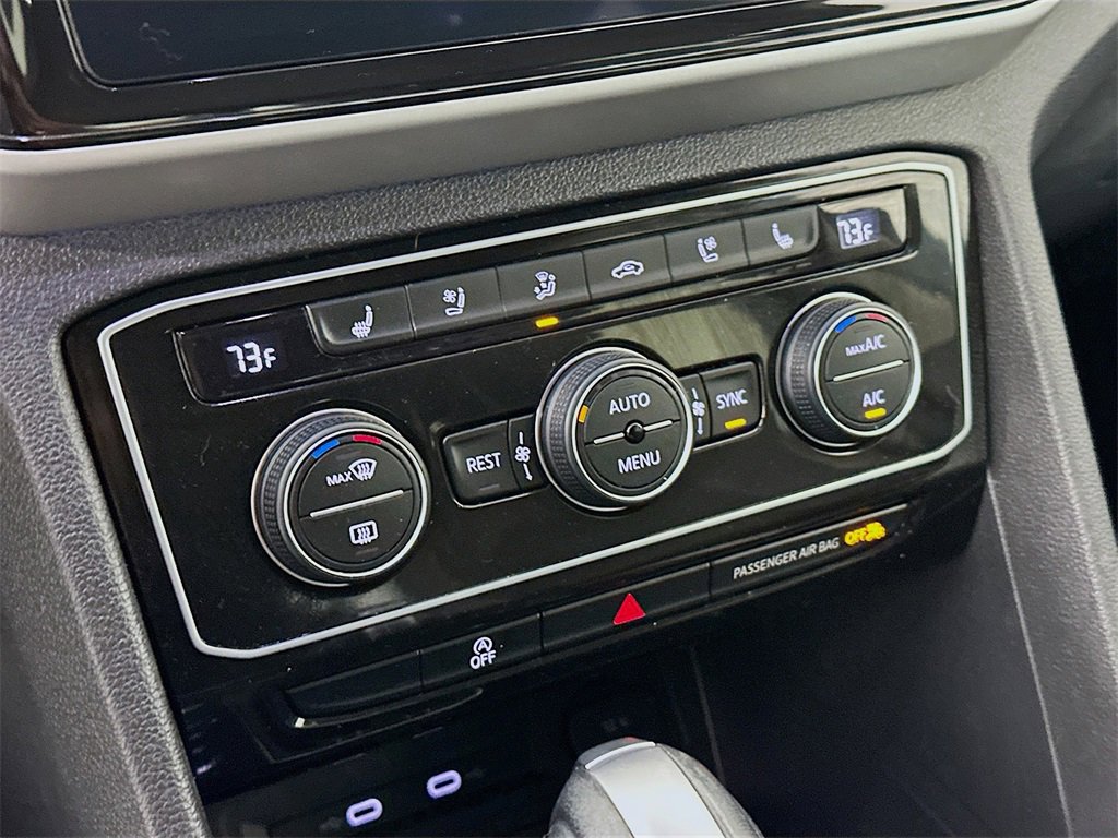 Used 2021 Volkswagen Atlas SEL Premium image 16