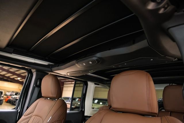 Used 2024 Jeep Wrangler Unlimited Sport image 78