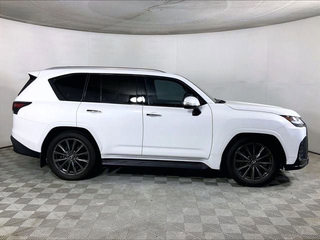 Used 2024 Lexus LX 600 F Sport AWD/4WD image 8