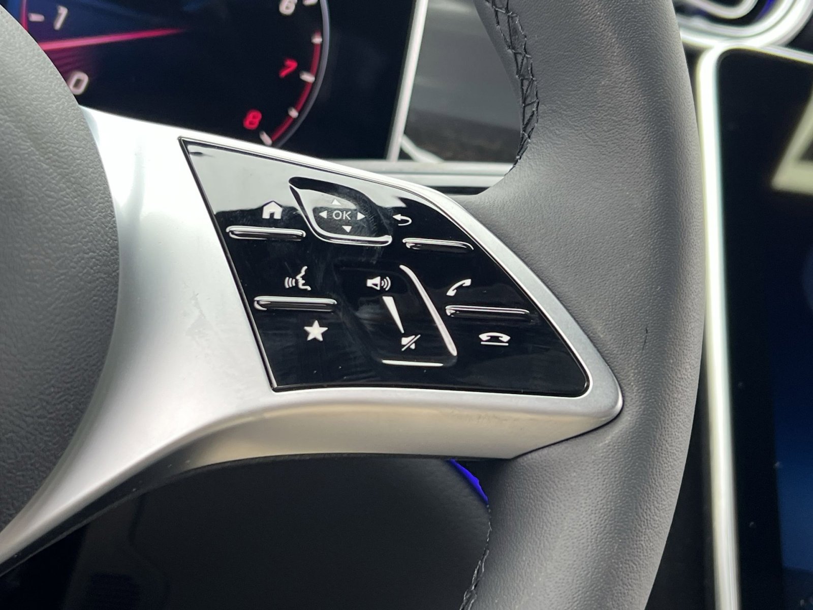 New 2026 Mercedes-Benz GLC 300 4MATIC image 29