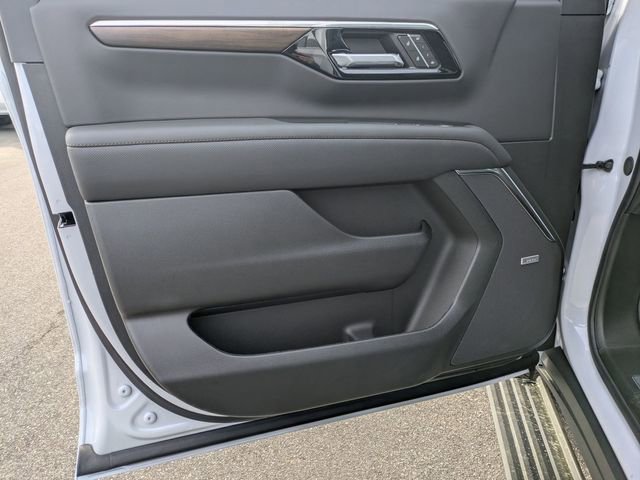 New 2026 Chevrolet Tahoe High Country image 9