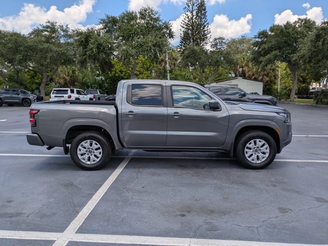 Used 2022 Nissan Frontier SV w/ Technology Package AWD/4WD image 3