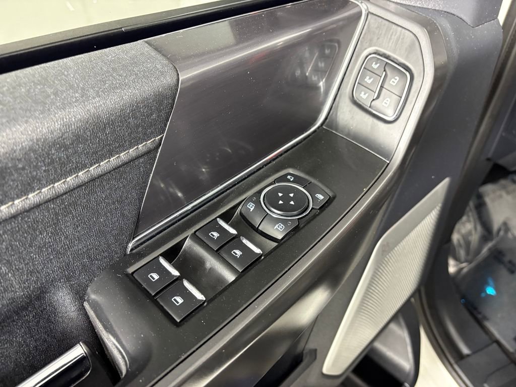 Used 2024 Ford F150 Lariat w/ Equipment Group 502A High image 12