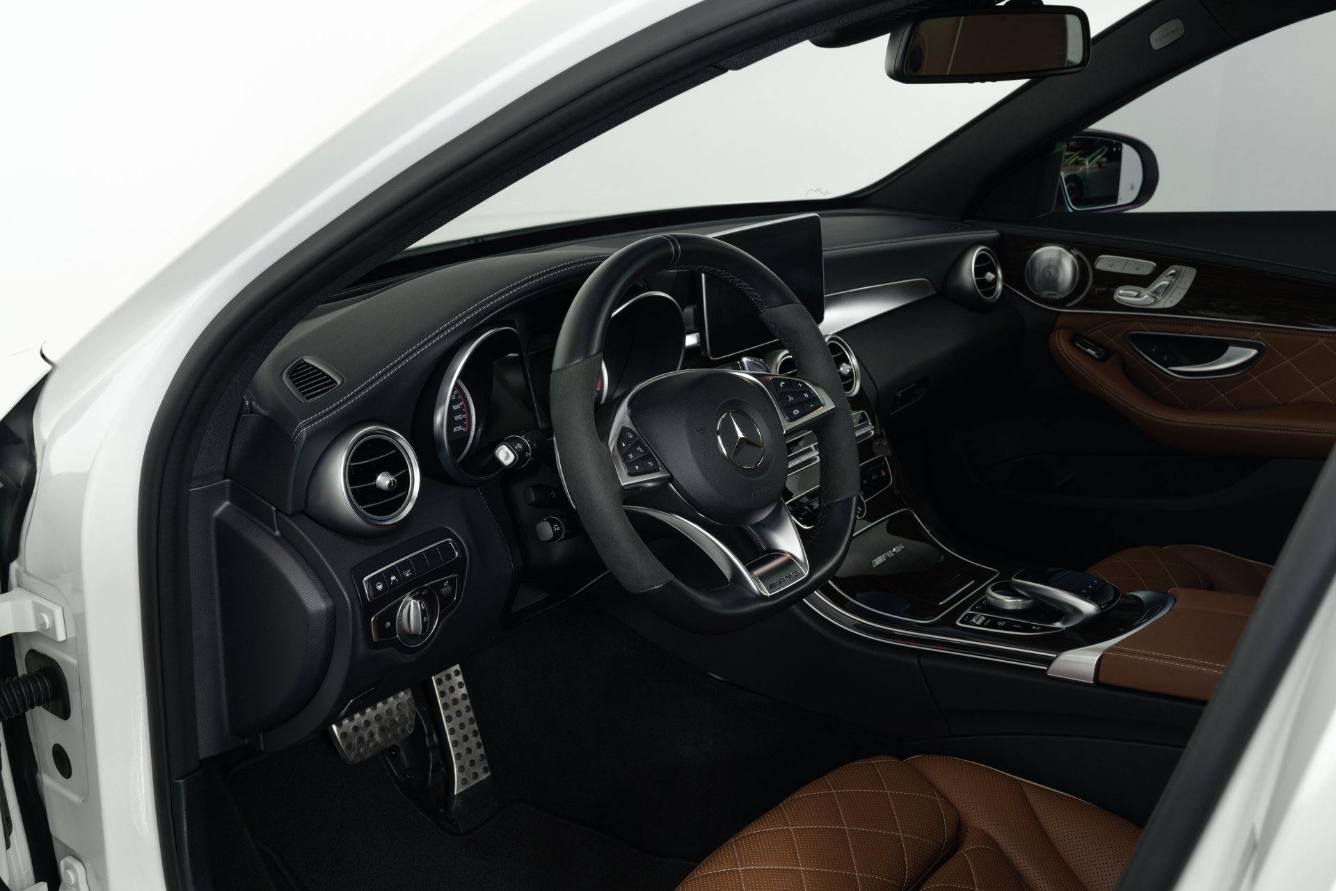 Used 2018 Mercedes-Benz C 63 AMG S w/ Driver Assistance Package image 11