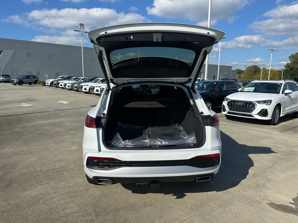 New 2025 Audi Q5 Premium Plus image 24