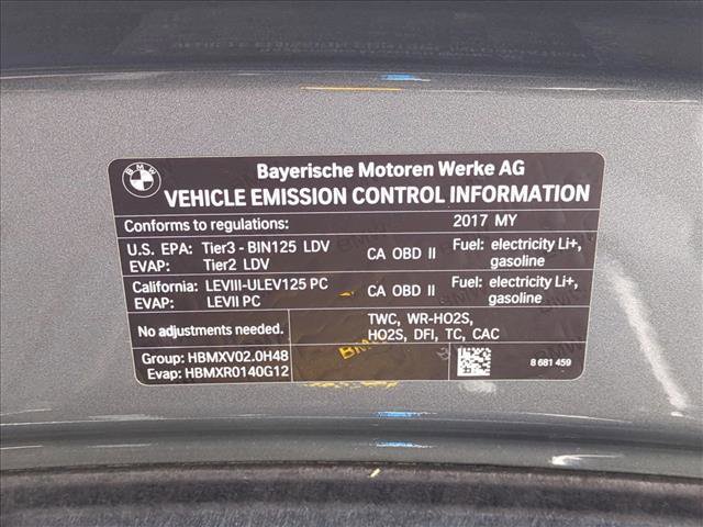 Used 2017 BMW 740e xDrive AWD/4WD image 21