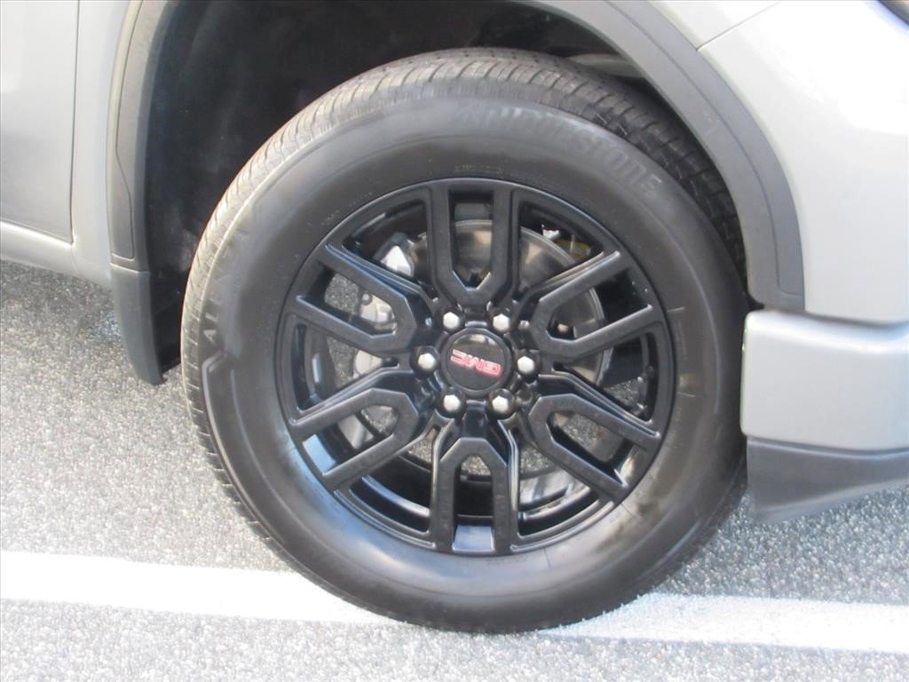 Certified 2024 GMC Sierra 1500 Elevation image 8